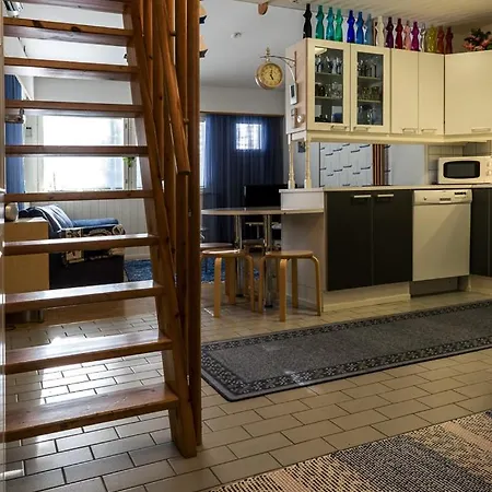 Lomahovi 8b Appartement *